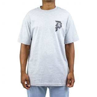 Camiseta Primitive Naruto Sasuke Cinza