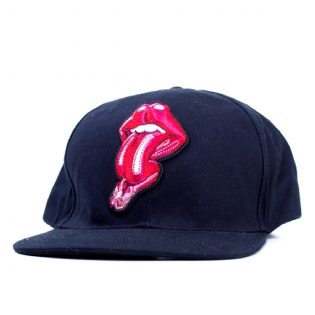 Boné Staple Lips Snapback Preto
