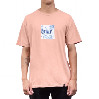 Camiseta Huf Highline Box Logo Salmão