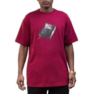 Camiseta Dime Classic Book Vinho