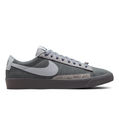 Tênis Nike Sb Zoom Blazer Low Cinza