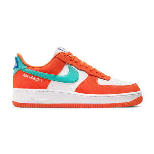 Tênis Nike Air Force 1 Low Athletic Club Branco/laranja
