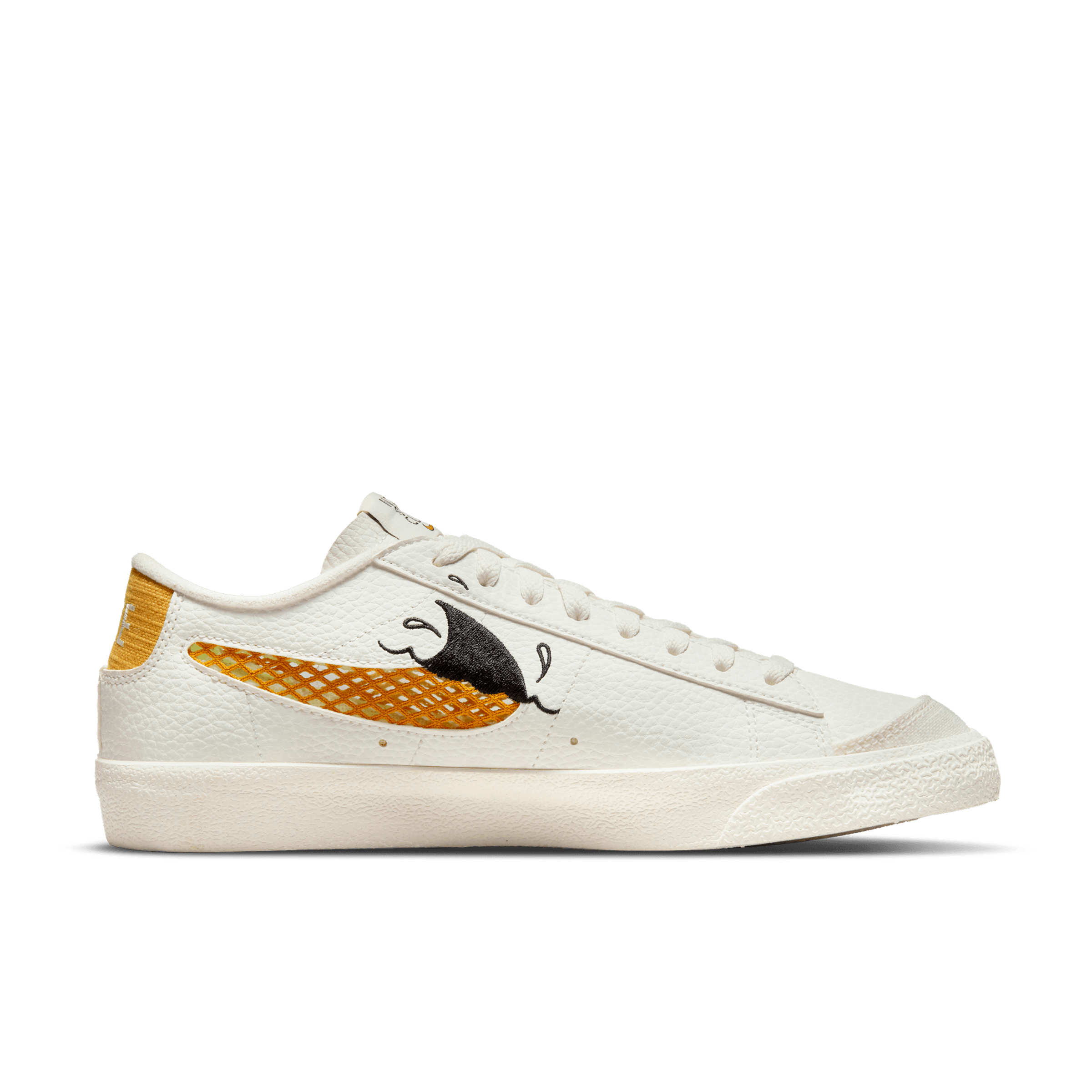 Tênis Nike Blazer Low 77 Se Next Nature Branco
