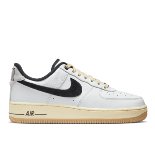 Tênis Nike Feminino Air Force 1 " Command Force " Branco