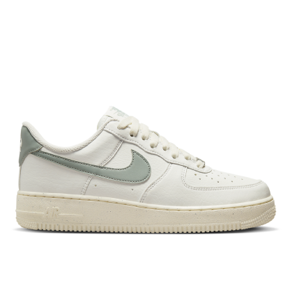 Tênis Nike W Air Force 1 07 Next Nature Branco
