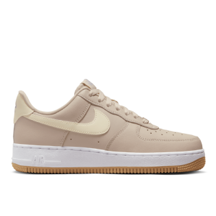 Tênis Nike Feminino Air Force 1 07 " Sanddrift  " Bege