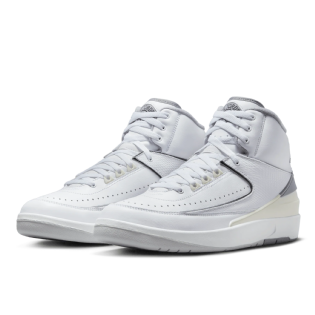 Tênis Nike Air Jordan 2 Low 