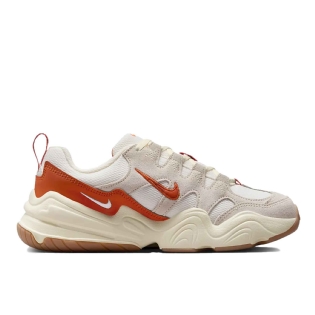 Tênis Feminino Nike Tech Hera Branco/laranja