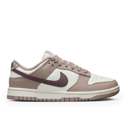 Tênis Nike Feminino Dunk Low " Diffused Taupe " Branco/bege