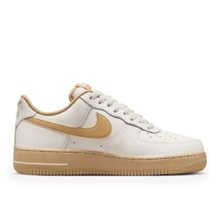 Tênis Feminino Nike Air Force 1 07 '' Sail Sesame '' Bege