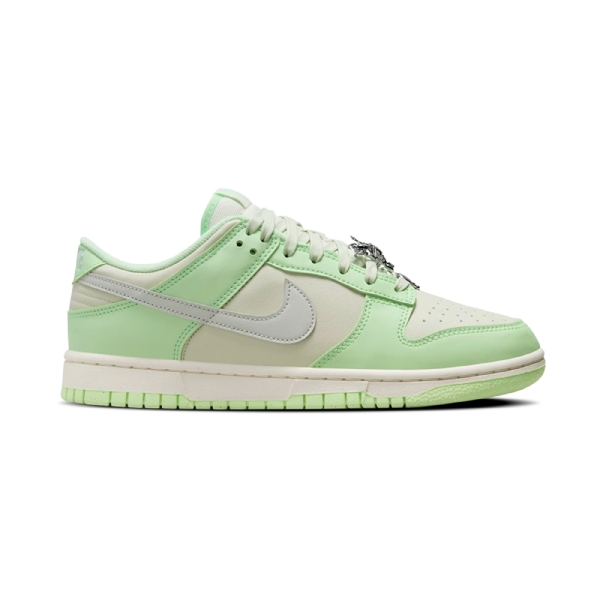 Tênis Nike W Dunk Low Nn Se ''sea Glass'' Verde água