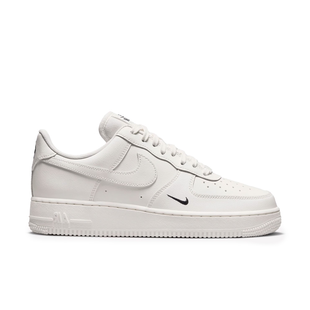 Tênis Nike Feminino Air Force 1 ''sail'' Branco