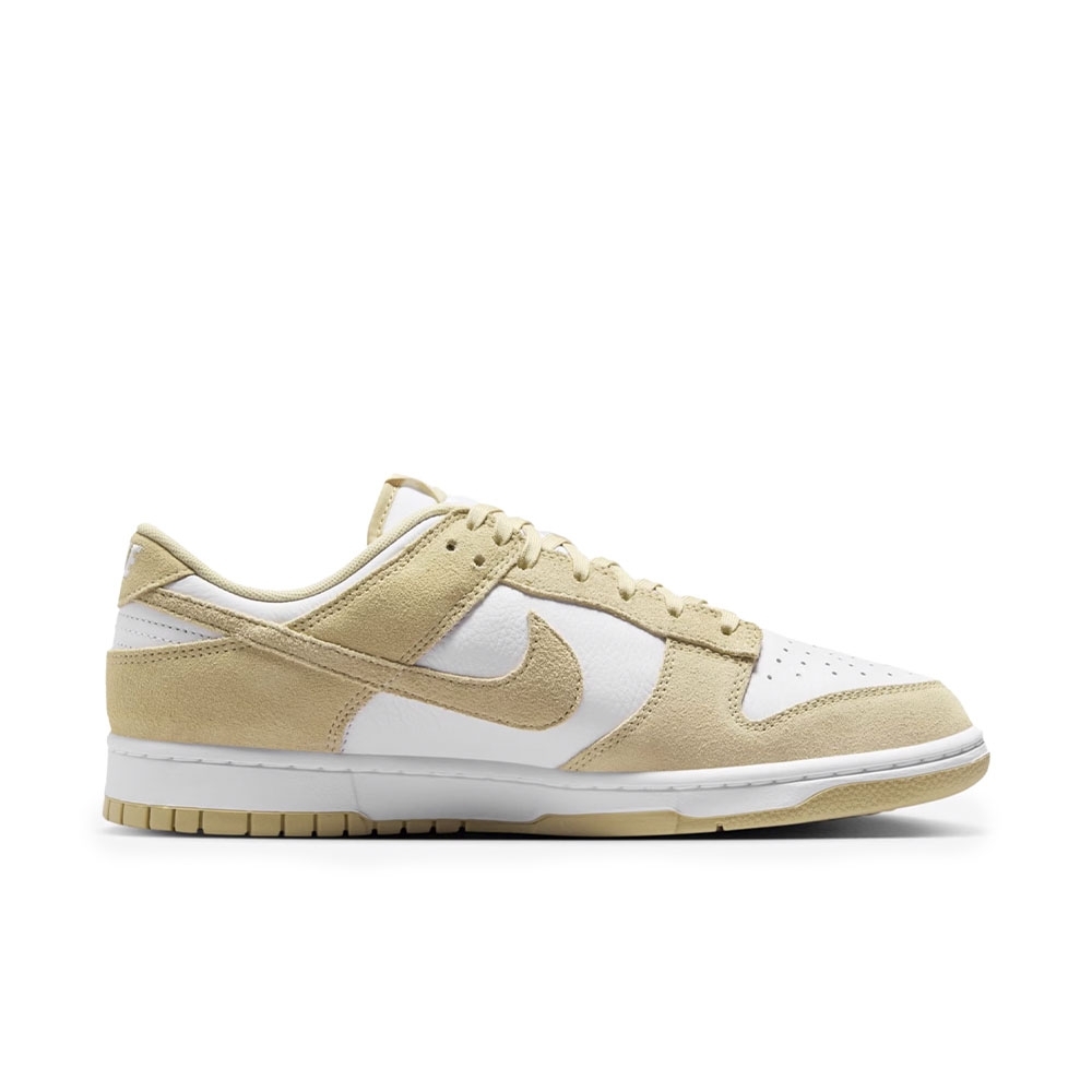 Tenis Nike Dunk Low Suede Ouro