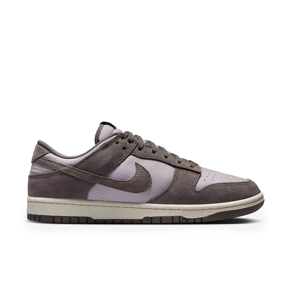 Dunk Low Platinum Violet Cave Stone Branco/marrom