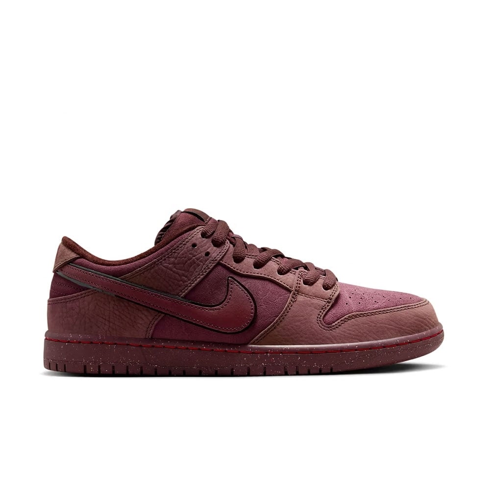 Tênis Nike Dunk Sb Low " City Of Love " Vinho