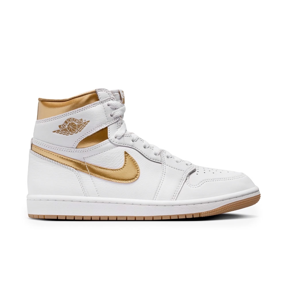 Tênis Feminino Nike Air Jordan 1 High " Metalic Gold " Branco/dourado