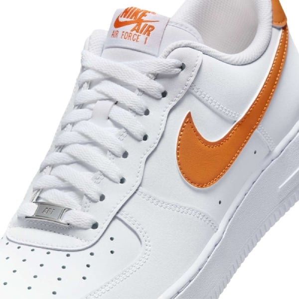 Tenis Nike Air Force 1 '07 Branco/marrom