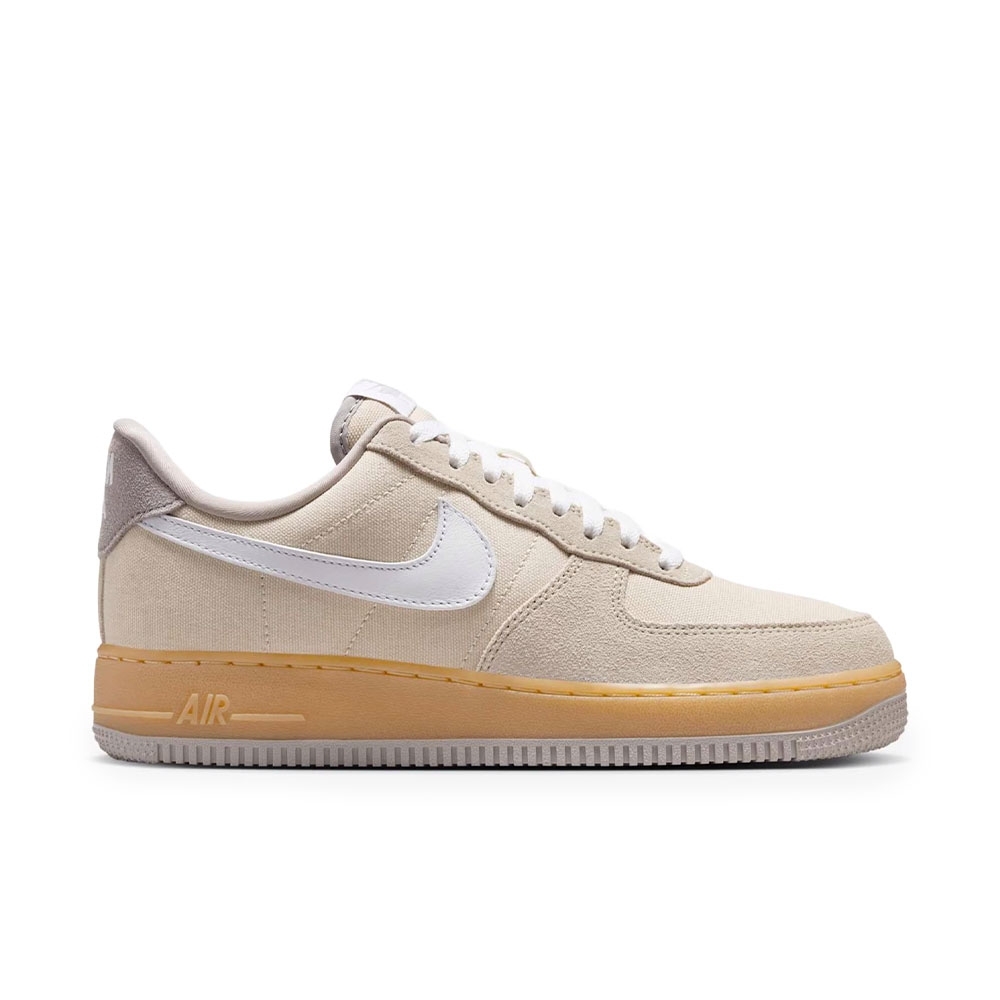 Tenis Nike Air Force 1 '07 Bege