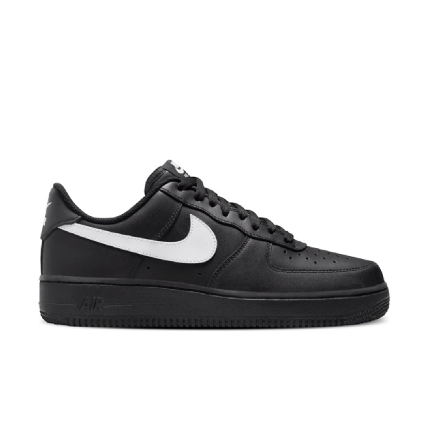 Nike Air Force 1 07 Preto/branco