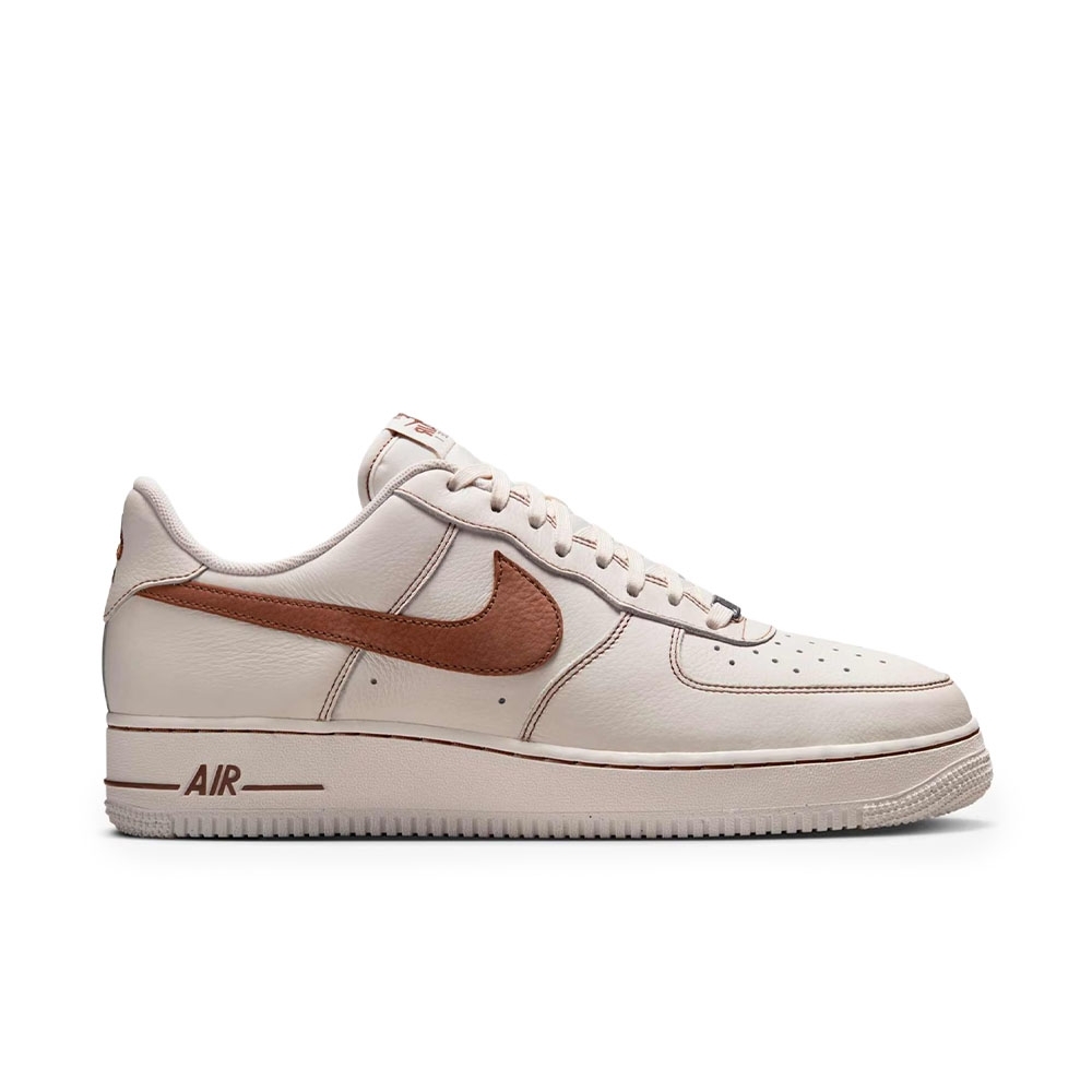 Tênis Nike Air Force 1 07 Lv8 Branco/marrom