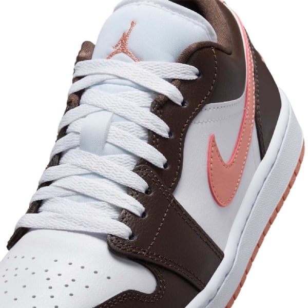 Tênis Air Jordan 1 Low Branco/marrom