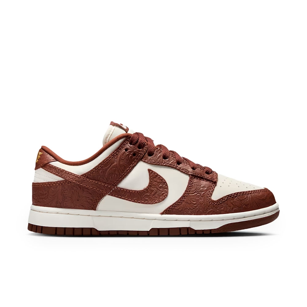 Tênis Nike Dunk Low Marrom