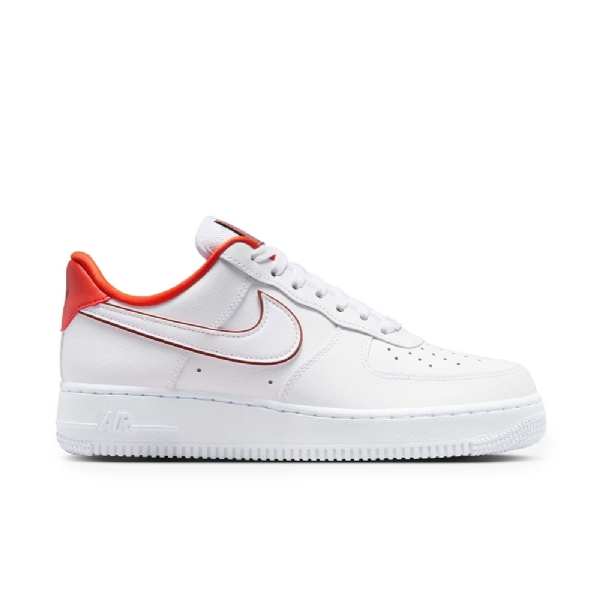 Tênis Nike Air Force 1 07 Branco/laranja