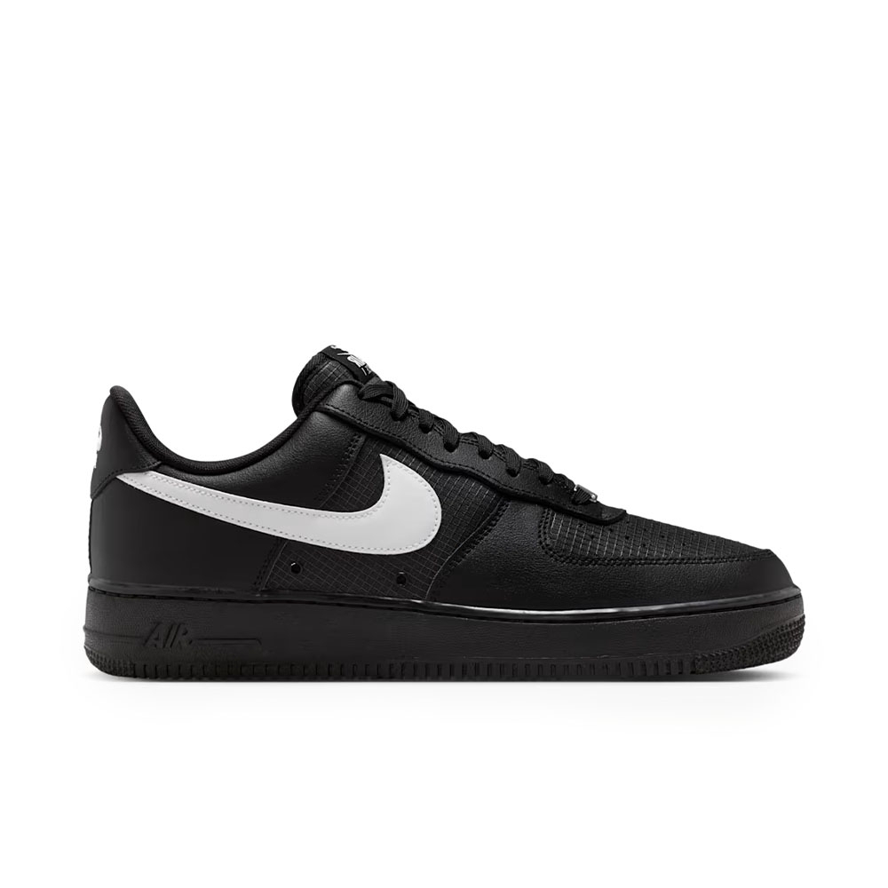 Tênis Nike Air Force 1 07 Preto/branco