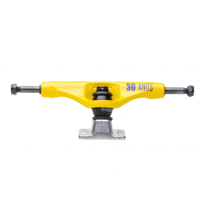 Truck Crail 142 Mid 30 Anos Amarelo