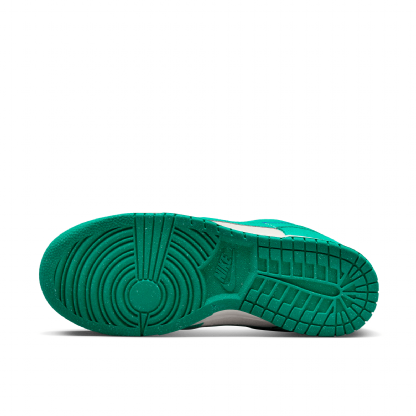 Tenis Nike W Dunk Low Se Verde