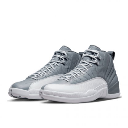 Tênis Nike Air Jordan 12 Retro Cinza