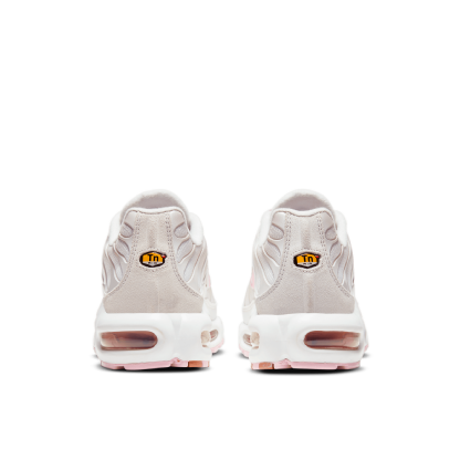 Tênis Nike Wmns Air Max Plus Cinza