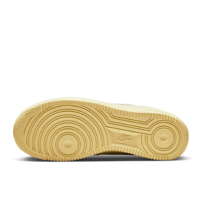 Tenis Nike Feminino Air Force 1 07 Lx "coconut Milk Lemon Wash" Bege