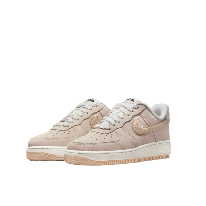 Tenis Nike Feminino Air Force 1 07 Se Bege