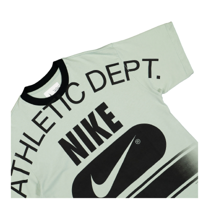 Camiseta Nike " Massive Dept " Verde