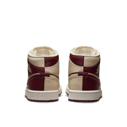 Tênis Nike Feminino Air Jordan 1 Mid Split Bege/vinho