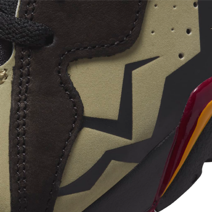 Tênis Nike Air Jordan 7 Retro Preto/bege
