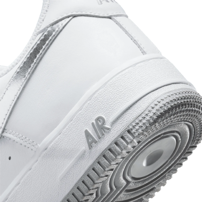 Tênis Nike Air Force 1 Low Retro Branco