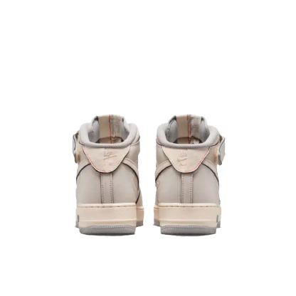 Tenis Nike Air Force 1 Mid 07 Lx Bege