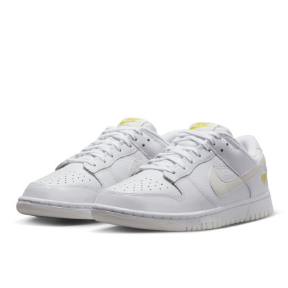 Tênis Nike Feminino Dunk Low " Valentine S Day " Branco