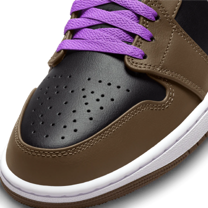 Tênis Nike Air Jordan 1 Mid " Palomino " Marrom