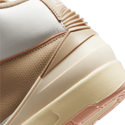 Tênis Nike Air Jordan 2 Retro " Sunset Haze " Bege