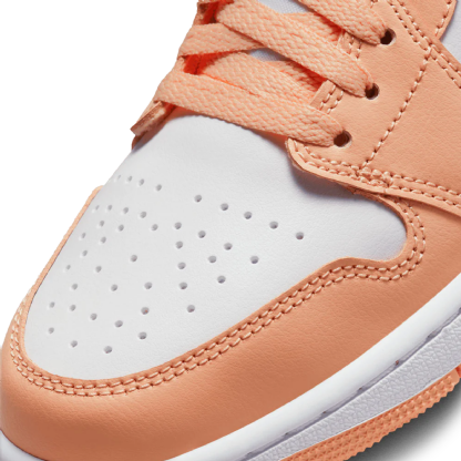 Tênis Nike Feminino Air Jordan 1 Low " Sunset Haze " Branco/laranja