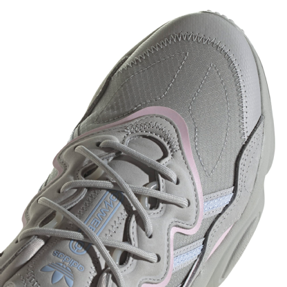 Tênis Adidas Feminino Ozweego Cinza