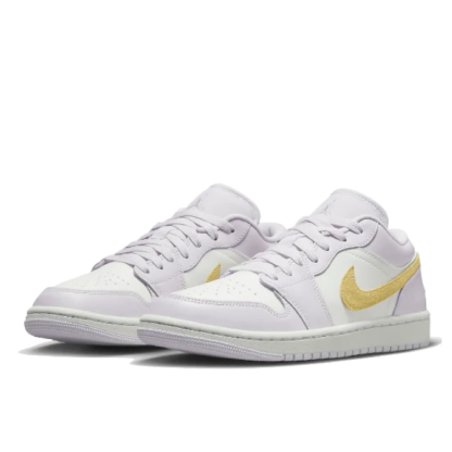 Tênis Nike Feminino Air Jordan 1 Low " Barely Grape " Branco/roxo