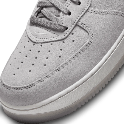 Tênis Nike Air Force 1 " Colour Of The Month " Cinza