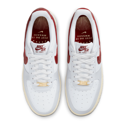Tênis Nike Air Force 1 Cinza