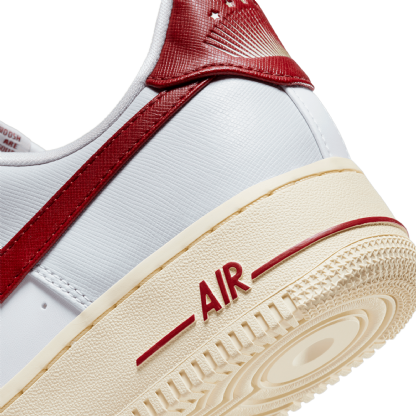 Tênis Nike Air Force 1 Cinza