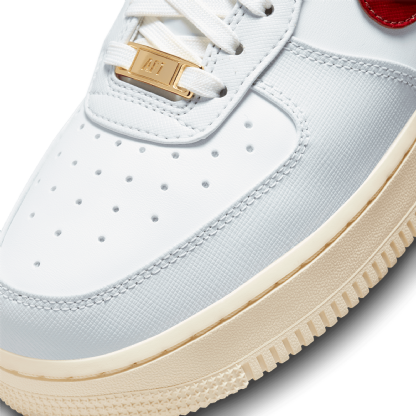 Tênis Nike Air Force 1 Cinza