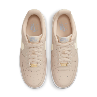 Tênis Nike Feminino Air Force 1 07 " Sanddrift  " Bege